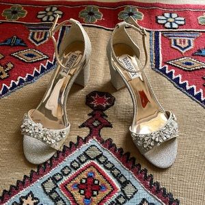 Women Wedding Block Heels Shoes Formal jewel Iridescent 8 Badgley Mischka NWT